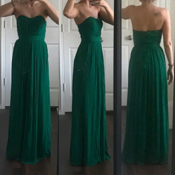 Badgley Mischka Dresses & Skirts - Badgley Mischka green strapless formal prom dress
